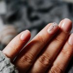 Нейл-дизайн, который стоит попробовать в первую неделю осени
