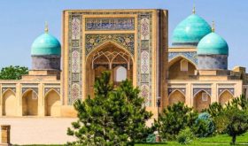 Турпоток из РФ в Узбекистан увеличился более чем в 10 раз