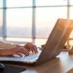 В РФ выработают решения по внедрению ИИ в туризм