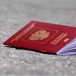 Четверть россиян теряли паспорта за границей