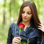 Первая любовь: как правильно вести себя родителям?