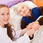 Как сохранить психическое здоровье при уходе за тяжелобольным человеком